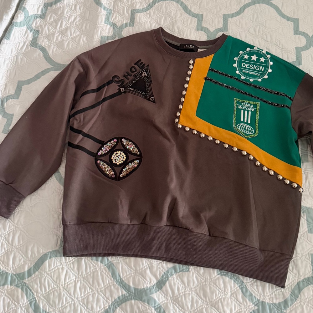 AKIRA Brown Graphic Crew Neck Sweater